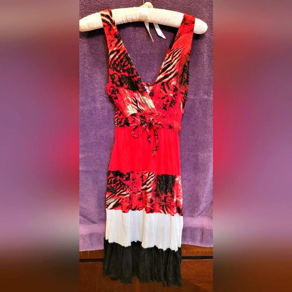 Sleeveless dress